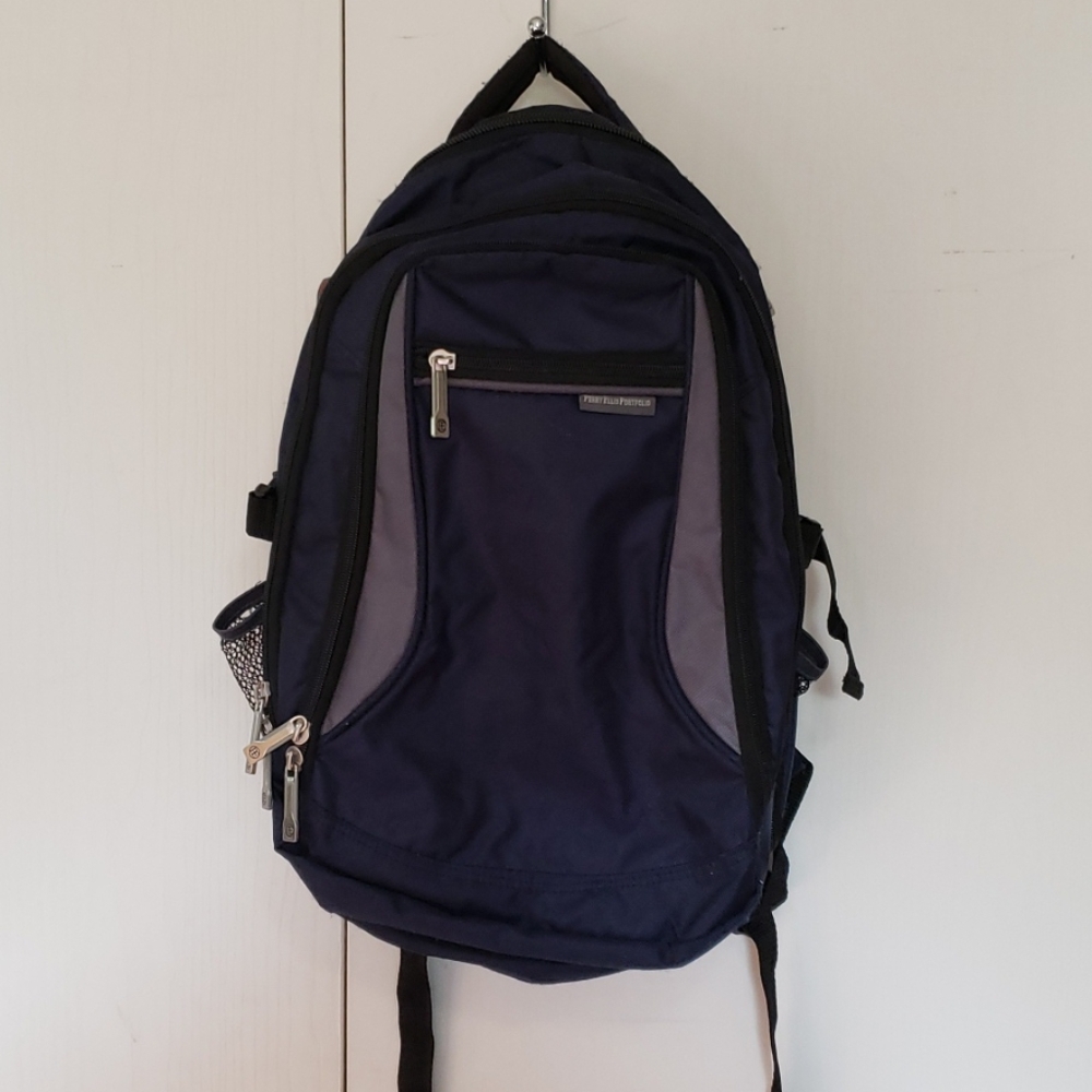 Perry Ellis portfolio backpack
